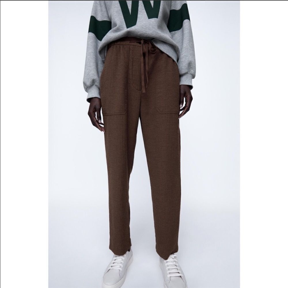✨ Zara Textured Pants✨